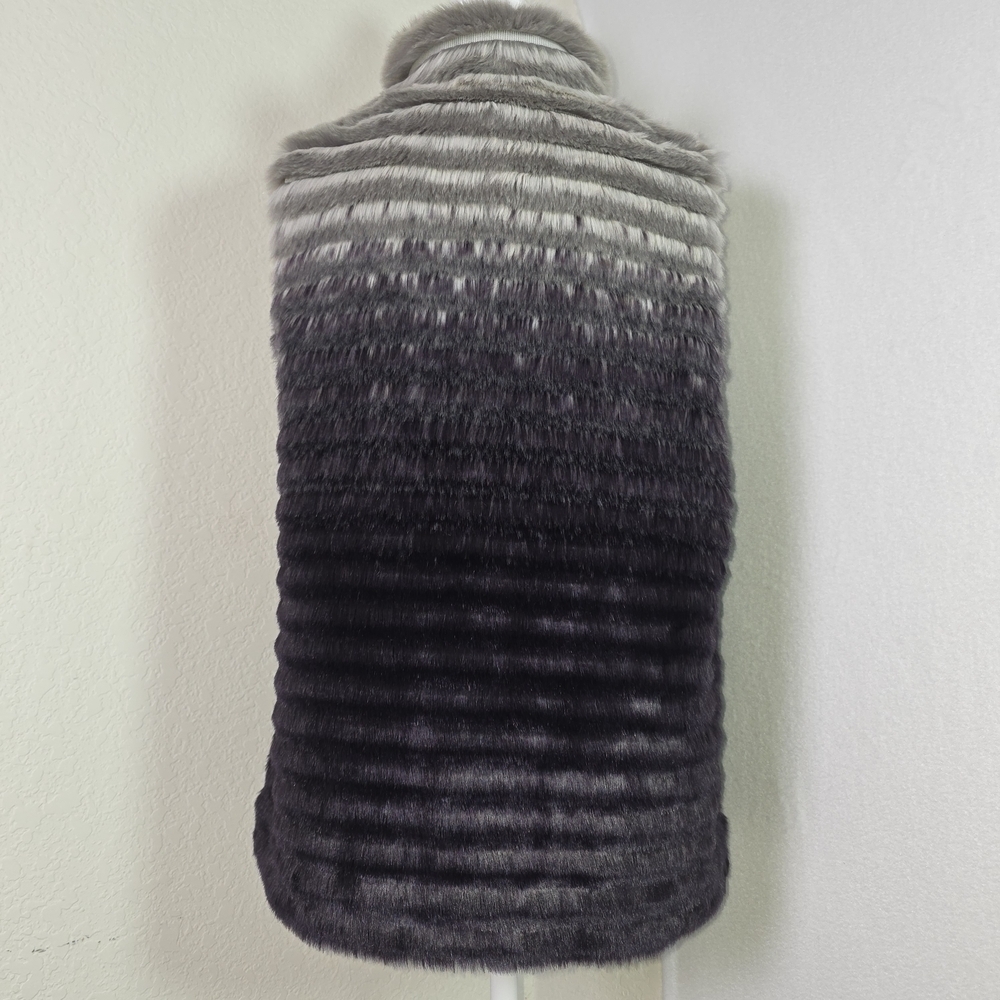 Gianni Bini Faux Fur Ombre Vest Gray Black Medium - Picture 5 of 13